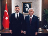 Cengiz Özyurt: Siyasette Seviye Makamla Değil Üslupla Ölçülür