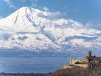 Ağrı Turizmde Zirveye Tırmanıyor