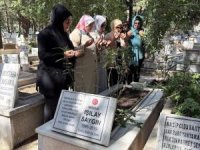  Efsane Başkan Işılay Saygın, Vefat Yıldönümünde Kabri Başında Anıldı