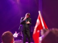 ŞAHİNBEY’DE AHMET ŞAFAK İZDİHAMI: SALONLARA SIĞMADILAR
