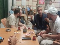 HÜDA PAR Vatandaşı dinliyor