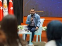 İstanbul’da gençler için “Diplomasi Atölyesi”