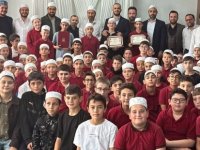 Pendik'te 10 hafız törenle icazet aldı
