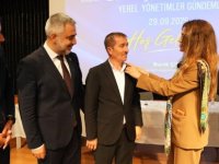 ATAŞEHİR’DE CHP’Lİ 6 MECLİS ÜYESİ AK PARTİ’YE KATILDI