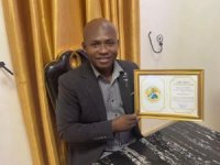 “Akif Manaf Sağlık ve Barış Ödülü” Şimdi de Sierra Leone’de