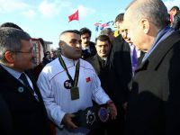 Şampiyon Zabıta kemeri Cumhurbaşkanı'na takdim etti