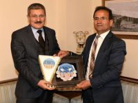 Şahin Kıbrıs Yeniboğaziçi Belediye Başkanı Demir'i misafir etti