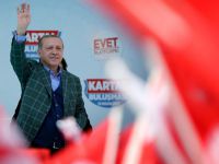 Erdoğan, " Türkiye'yi eyaletlere böleceklermiş geç o işleri."